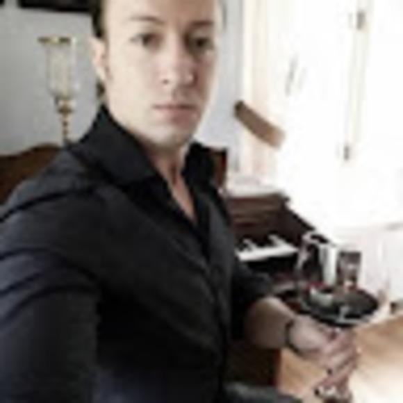 Meet your Posher, Jesse - Picture 1 of 1